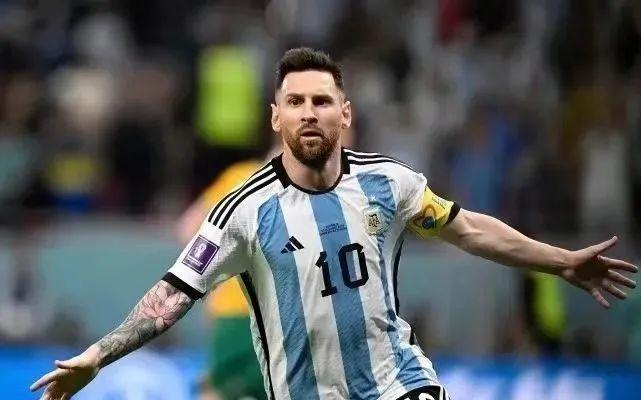梅西带领阿根廷进入2022世界杯决赛让我们期待梅西越捧起大力神杯——北单竞彩实体店